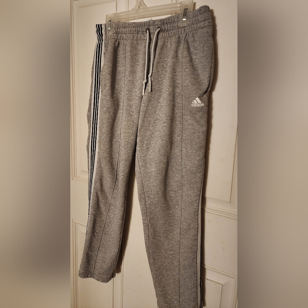 Adidas sweatpants